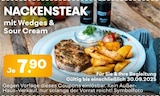 Nackensteak mit Wedges & Sour Cream im aktuellen Möbel Kraft Prospekt
