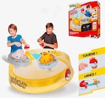 Promo Pokemon Arene Et 2 Spinners à 34,99 € dans le catalogue JouéClub à Moulayrès