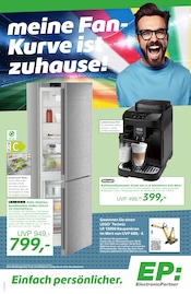 Aktueller EP: Prospekt mit Kaffeevollautomat, "meine Fan-Kurve ist zuhause!", Seite 1