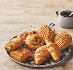 Promo ASSORTIMENT DE 8 VIENNOISERIES à 3,90 € dans le catalogue Bi1 à Troyes