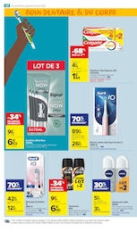 Offre Brosse À Dents Électrique dans le catalogue Carrefour Market du moment à la page 44