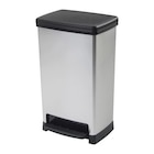 Promo Poubelle à pédale avec couvercle gris 50 L  - 65,4 x 39 x 28,8 cm à 34,90 € dans le catalogue Brico Dépôt à Ville-la-Grand