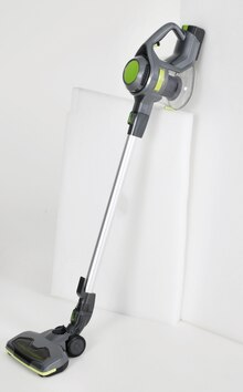 Aspirateur-balai - Action à Villiers-sur-Marne Aspirateur-balai en promo chez Action Villiers-sur-Marne à 49,98 €
