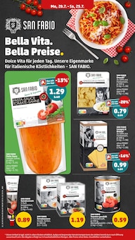 Tomaten im Penny Prospekt "Wer günstig will, muss Penny." mit 40 Seiten (Freiburg (Breisgau))