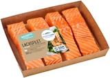 Aktuelle Fisch Angebote bei REWE in Rostock Aktuelles Lachsfilet Angebot bei REWE in Rostock ab 9,90 €