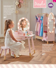 Kleiderständer im aktuellen Smyths Toys Prospekt (Oberhausen) Kleiderständer im Smyths Toys Prospekt "Spielzeug Katalog" mit 340 Seiten (Oberhausen)