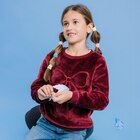 Sweat effet velours détails brodés bordeaux fille - La Halle Sweat effet velours détails brodés bordeaux fille à 9,99 € dans le catalogue La Halle