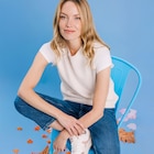 Promo Pull sans manches col rond beige femme à 9,99 € dans le catalogue La Halle à Agen