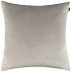 Kissenhülle im XXXLutz Möbelhäuser Prospekt Kissenhülle „J-Impress-2“ von Joop! im aktuellen XXXLutz Möbelhäuser Prospekt für 39,99 €