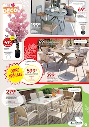 Prix et réduction Arbre dans le prospectus Maxi Bazar en cours Offre Arbre dans le catalogue Maxi Bazar du moment à la page 5