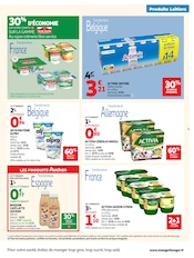 Promos Café dans le catalogue "PRODUITS LAITIERS" de Auchan Hypermarché Café en promo dans le catalogue Auchan Hypermarché à la page 3