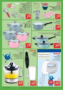 Kuchen im Marktkauf Prospekt "AUSWAHL RIESIG, PREISE NIEDRIG" mit 45 Seiten (Fürth)