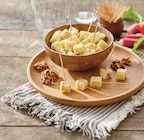 Dés de fromage aux noix - PETIT MARCHE en promo chez Intermarché Hyper Dés de fromage aux noix - PETIT MARCHE dans le catalogue Intermarché Hyper