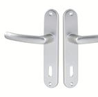 Ensemble de 2 poignées à levier sur plaque arrière Budget EA 165, argent poli - VACHETTE - Screwfix à Taverny Ensemble de 2 poignées à levier sur plaque arrière Budget EA 165, argent poli - VACHETTE en promo chez Screwfix Taverny à 7,99 €