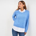 Promo Pull effet 2-en-1 chemise bleu clair femme à 15,00 € dans le catalogue La Halle à Le Pian-Médoc