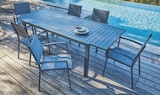 Table Canberra Lattes 180/240 cm en promo à 489,50 € chez Carrefour Table Canberra Lattes 180/240 cm dans le catalogue Carrefour