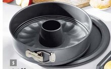 Dolce Gusto von Bon Gusto bei porta Möbel Dolce Gusto von Bon Gusto für 7,95 € bei porta Möbel im Prospekt "Zuhause ist da, wo Weihnachten am schönsten ist!"