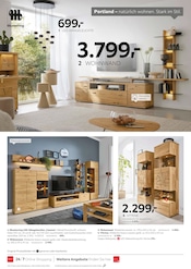 Vitrine Angebot im XXXLutz Prospekt, gültig von 10.10.2026 bis 23.10.2026 Vitrine Angebot im aktuellen XXXLutz Prospekt auf Seite 18