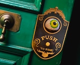 Sonnette de porte animée dans le catalogue Gifi