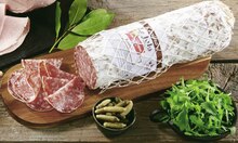 Saucisson De Savoie - Casino - Géant Casino Saucisson De Savoie - Casino à 11,90 € dans le catalogue Géant Casino "Cahier salon de la marque Casino"