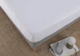 Protège matelas absorbant en promo chez Hyper U Annecy à 18,90 €