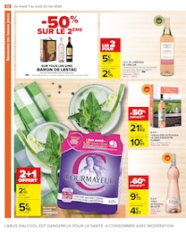 Offre Vin dans le catalogue Carrefour du moment à la page 24