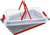 Backzubehör im Rossmann Prospekt Backblech mit Transporthaube im aktuellen Rossmann Prospekt für 8,99 €