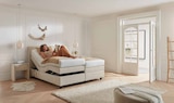 hofmeister Sindelfingen - Boxspringbett mit motorischer Verstellung Angebot im Prospekt Boxspringbett mit motorischer Verstellung bei hofmeister im Sindelfingen Prospekt für 3.298,00 €