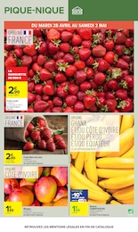 Offre Fraise dans le catalogue Carrefour du moment à la page 18