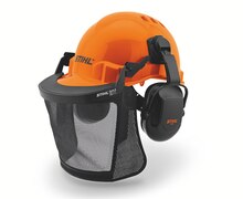 Sicherheit von Stihl bei STIHL Sicherheit von Stihl für 39,00 € bei STIHL im Prospekt "Super Sägen, super Angebote!"