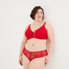 Soutien-gorge emboîtant dentelle rouge femme grande taille - La Halle à Argenteuil Soutien-gorge emboîtant dentelle rouge femme grande taille en promo chez La Halle Argenteuil à 6,89 €