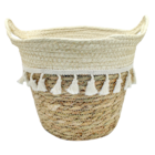 Panier osier avec franges à 5,99 € dans le catalogue B&M