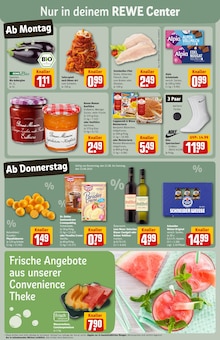 Fisch im REWE Prospekt "Dein Markt" mit 32 Seiten (Augsburg)