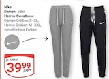 Damen-Sweathose Angebote von Nike bei GLOBUS Rostock für 39,99 €