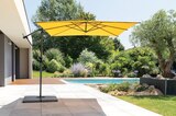 Parasol déporté Manoa 2.5x2.5m - HESPÉRIDE en promo chez Maxi Bazar Saint-Denis à 59,99 €
