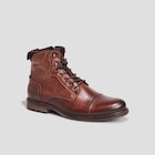 La Halle Dijon - Promo Bottines en cuir à lacets marron homme Promo Bottines en cuir à lacets marron homme à 79,99 € dans le catalogue La Halle à Dijon