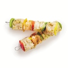 Supermarchés Match Meaux - Promo Brochette de cabillaud, saumon et lieu noir Promo Brochette de cabillaud, saumon et lieu noir à 16,99 € dans le catalogue Supermarchés Match à Meaux