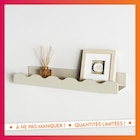 Promo Etagere vague creme à 6,00 € dans le catalogue B&M à Beauvais
