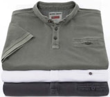 Poloshirt mit Stehkragen bei AWG im Eichstätt Prospekt für 19,99 €