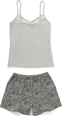 Pyjama - Géant Casino à Paris Pyjama en promo chez Géant Casino Paris à 4,00 €
