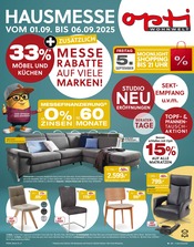 Fernseher im Opti-Wohnwelt Prospekt in Angermünde Aktueller Opti-Wohnwelt Prospekt mit Fernseher, "Hausmesse", Seite 1