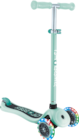 Trottinette 3 roues primo lights vert menthe en promo chez La Grande Récré Trottinette 3 roues primo lights vert menthe dans le catalogue La Grande Récré