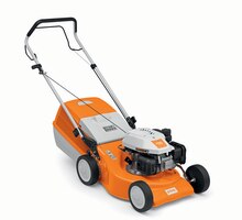 STIHL Bernsbach - BENZIN-RASENMÄHER RM 248 BENZIN-RASENMÄHER RM 248 Angebot bei STIHL Bernsbach im Prospekt "Welcher Rasenmäher-Typ sind Sie?"