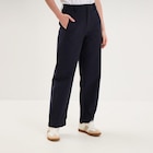 Pantalon ballon taille haute bleu foncé femme en promo chez La Halle Pantalon ballon taille haute bleu foncé femme dans le catalogue La Halle