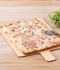 Flam'Kueche Lardons Oignons en promo chez U Express Flam'Kueche Lardons Oignons dans le catalogue U Express