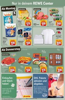 Hähnchen im REWE Prospekt "Dein Markt" mit 38 Seiten (Kiel)