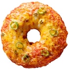 Aktuelle Brot Angebote bei REWE in Duisburg Aktuelles Mini Pizza Donut Cheddar Jalapeño Angebot bei REWE in Duisburg ab 0,99 €