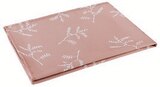 Nappe anti-taches imprimée 150x200cm en promo chez Super U Martigues à 5,90 €
