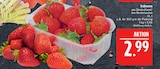 Erdbeeren im Angebot bei Marktkauf in Hof Erdbeeren Angebote bei Marktkauf Hof für 2,99 €