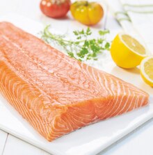 FILET DE SAUMON ATLANTIQUE AVEC PEAU - Carrefour Market à Le Havre FILET DE SAUMON ATLANTIQUE AVEC PEAU en promo chez Carrefour Market Le Havre à 12,90 €